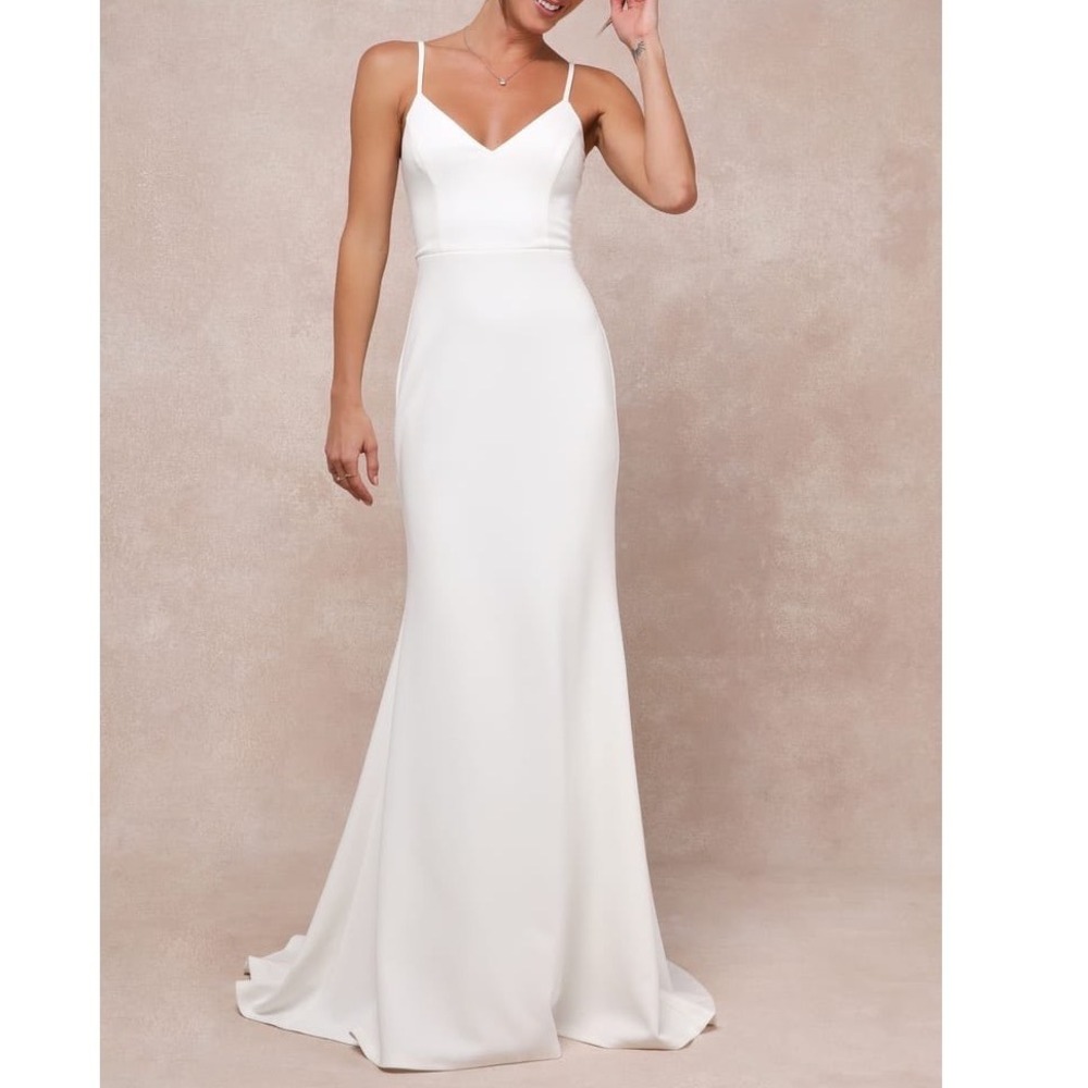 NWT Lulus Feeling of Forever White Sleeveless Mermaid Maxi Dress Small
